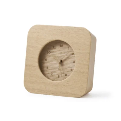 Cake Clock in Natural design by Lemnos