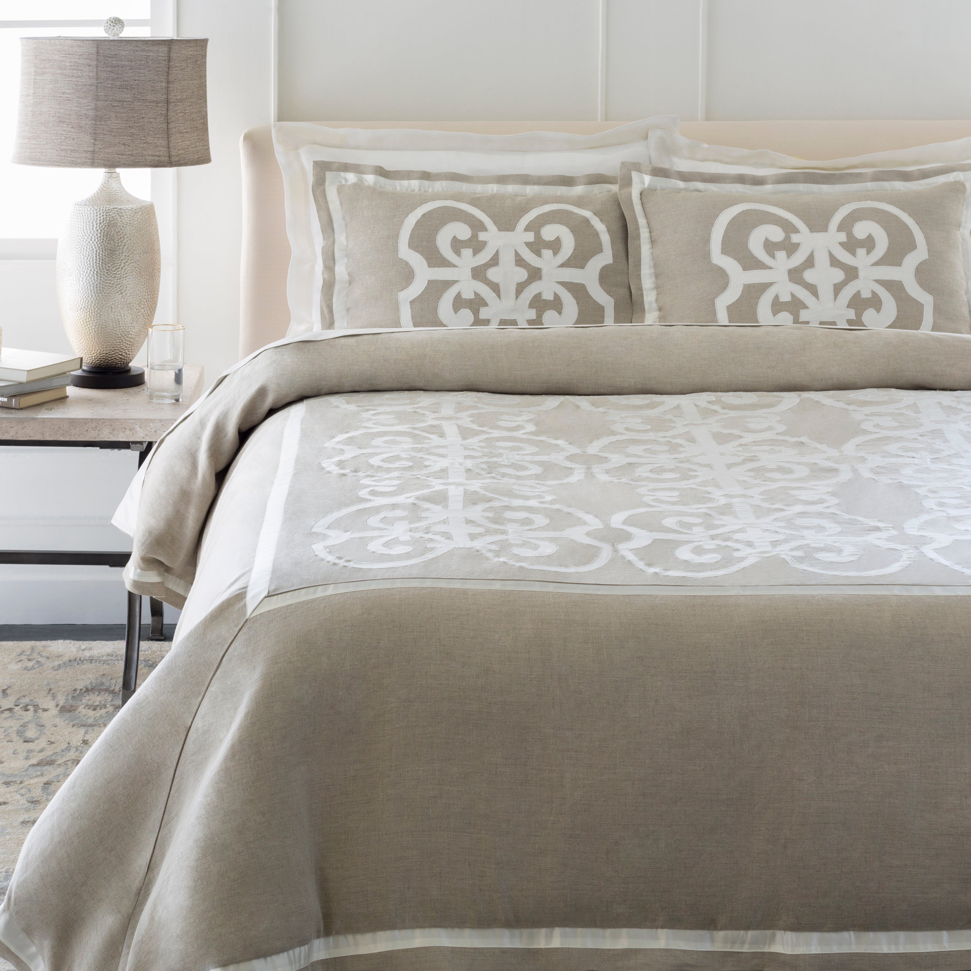 Versaille Bedding in Light Grey and Cream