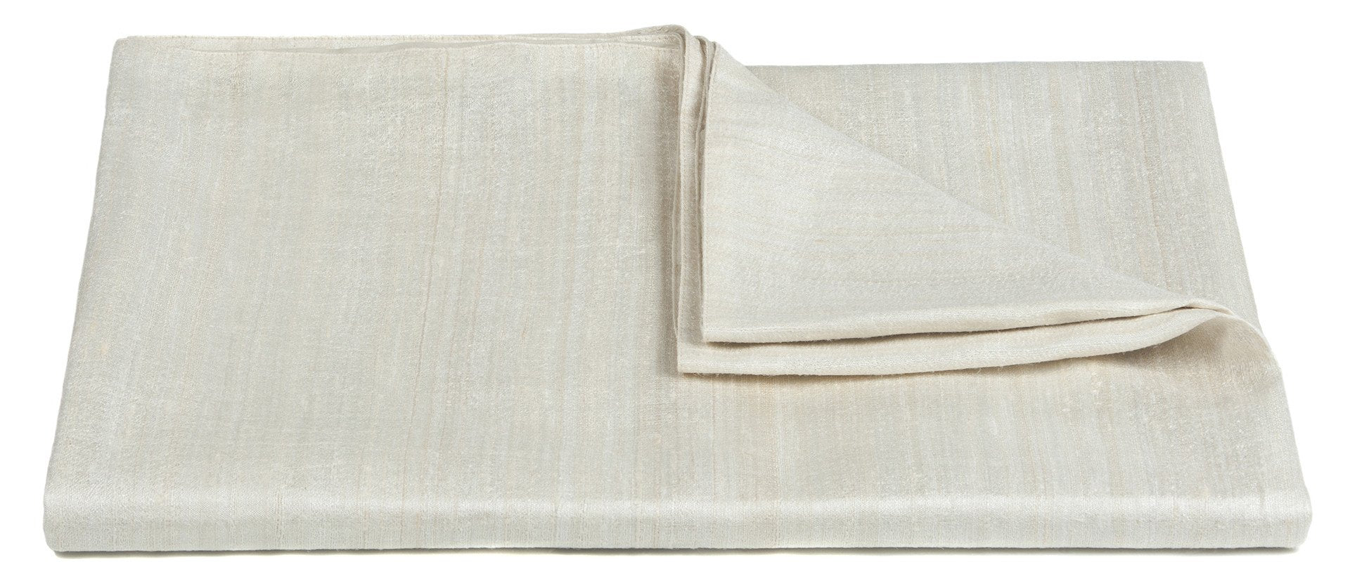 Vesper Collection Throw in Bleach design by Chandra rugs